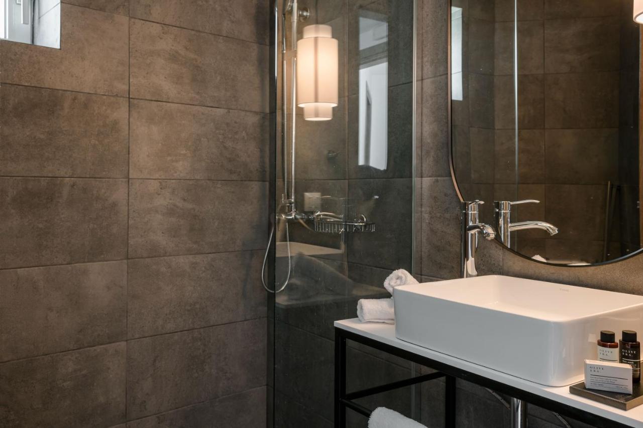 The Rock Hotel สเกียธอสทาวน์ ภายนอก รูปภาพ